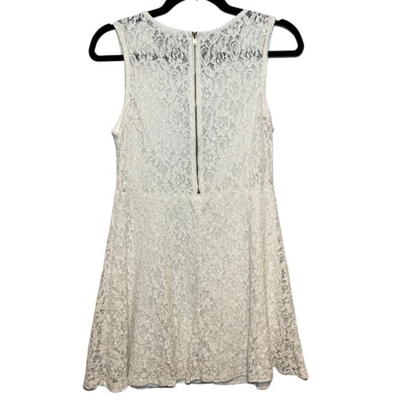 Tea n Rose Lace Dress, L - Picture 4 of 11
